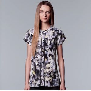 EUC Simply Vera Vera Wang Essential Popover Top